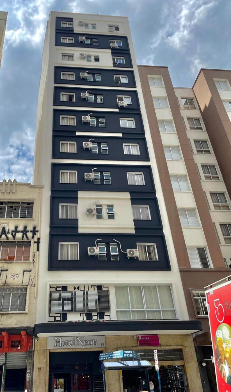 Hotel Neon - Proximo A 25 De Marco, Bom Retiro E Bras, A 2Min Do Mirante Sampa Sky E Pista De Skate Anhangabau サンパウロ エクステリア 写真